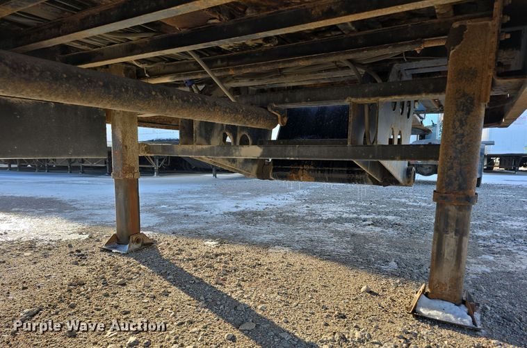 image for item DW3188 2012 Landoll 340 roll-off container trailer