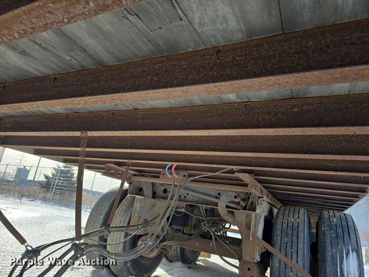 image for item DW3190 2001 Trail Mobile dry van trailer