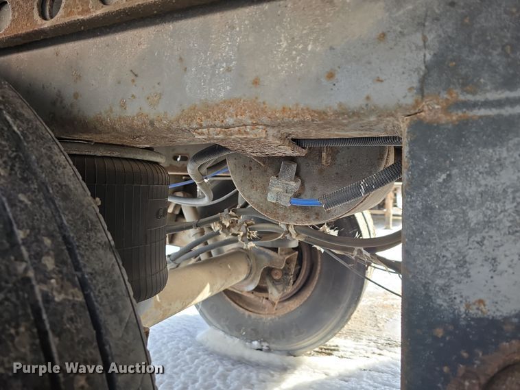 image for item DW3190 2001 Trail Mobile dry van trailer