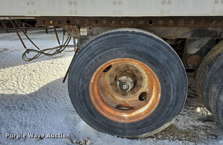 image for item DW3190 2001 Trail Mobile dry van trailer