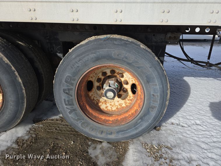 image for item DW3190 2001 Trail Mobile dry van trailer