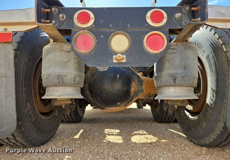 image for item DW8553 2003 Freightliner Coronado semi truck