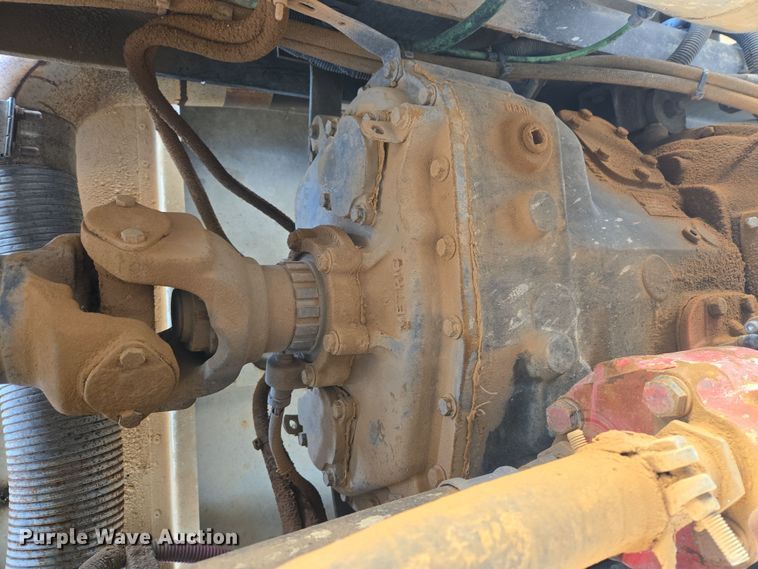 image for item DW8553 2003 Freightliner Coronado semi truck