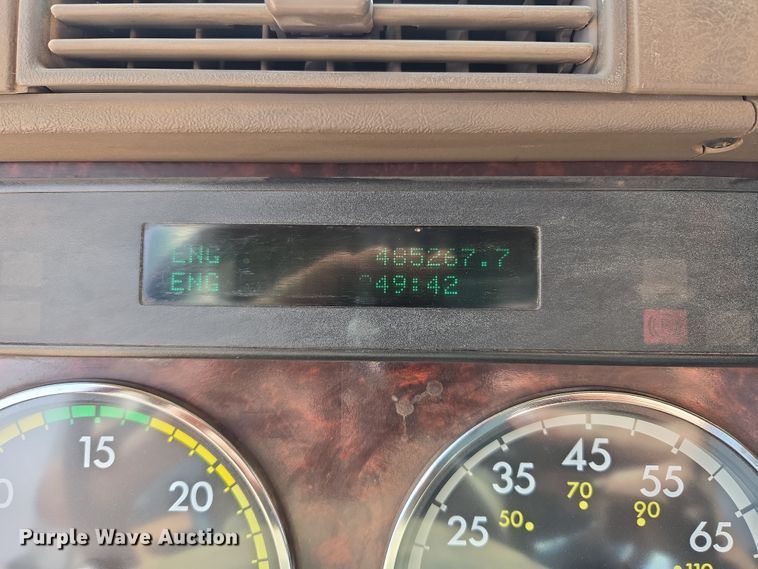 image for item DW8553 2003 Freightliner Coronado semi truck