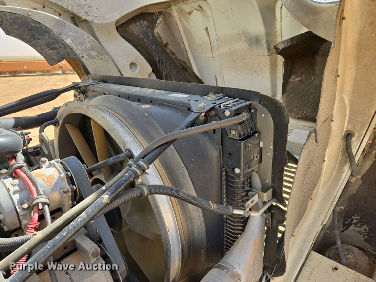 image for item DW8553 2003 Freightliner Coronado semi truck