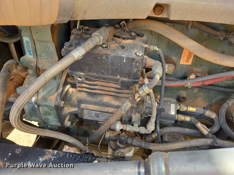 image for item DW8553 2003 Freightliner Coronado semi truck