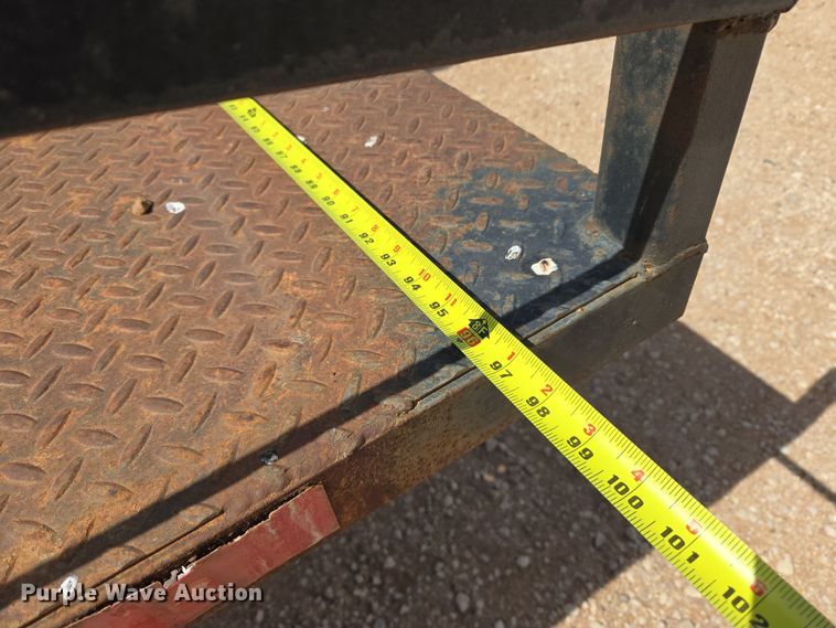 image for item DW8554 1995 Freightliner FL60 flatbed truck