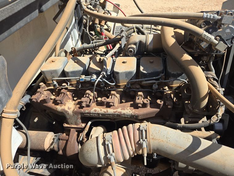 image for item DW8554 1995 Freightliner FL60 flatbed truck