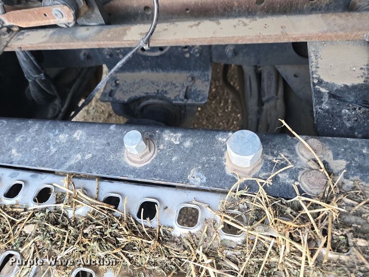 image for item DY6972 2017 Volvo VNL truck cab and chassis