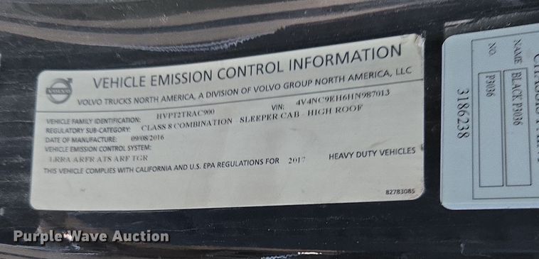 image for item DY6972 2017 Volvo VNL truck cab and chassis