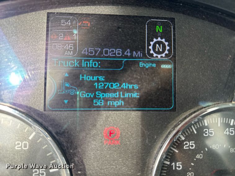 image for item DY7000 2021 Kenworth T880 semi truck