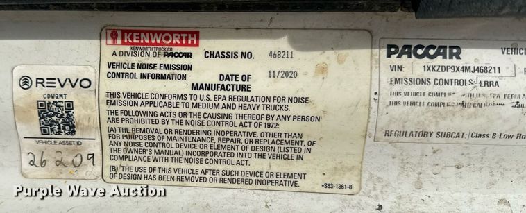 image for item DY7000 2021 Kenworth T880 semi truck