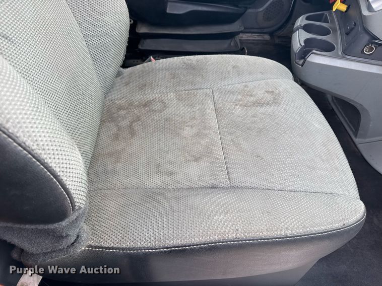 image for item DY7001 2021 Kenworth T880 semi truck