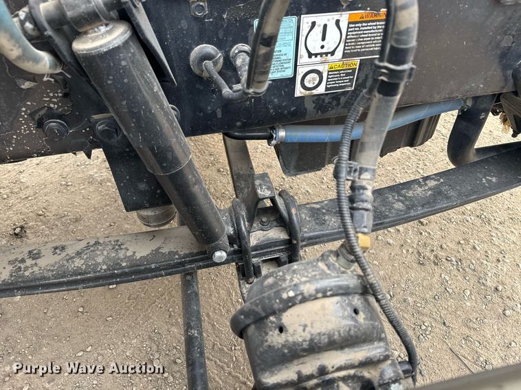 image for item DY7001 2021 Kenworth T880 semi truck