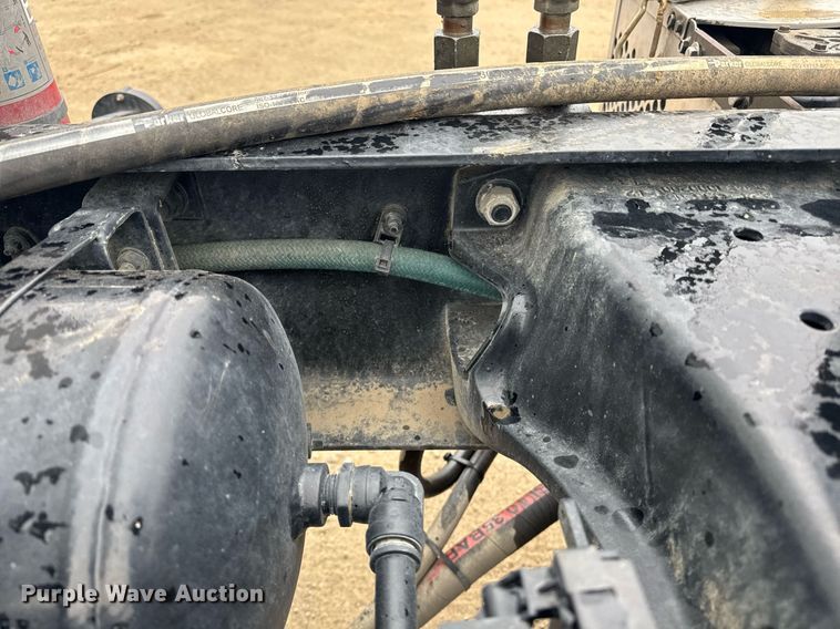 image for item DY7002 2021 Kenworth T880 semi truck