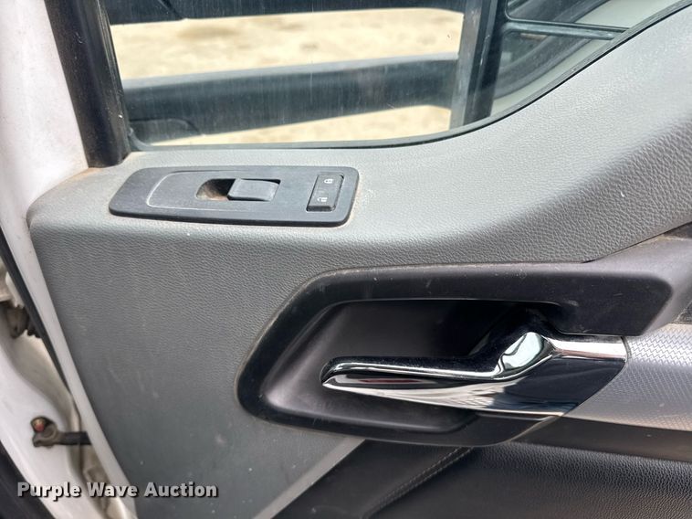 image for item DY7002 2021 Kenworth T880 semi truck