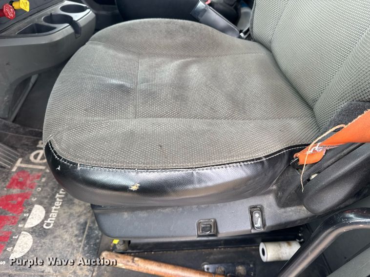 image for item DY7003 2021 Kenworth T880 semi truck