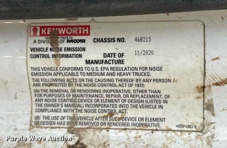 image for item DY7003 2021 Kenworth T880 semi truck