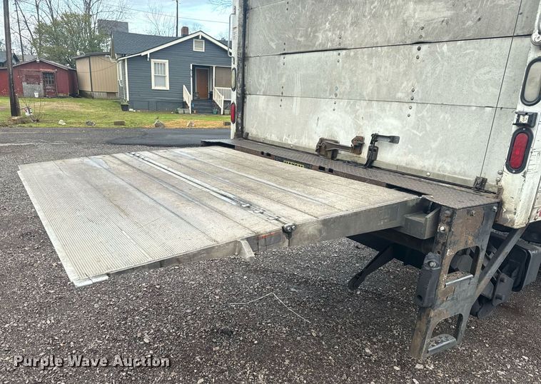 image for item EC3489 2014 Freightliner Business Class M2 box truck