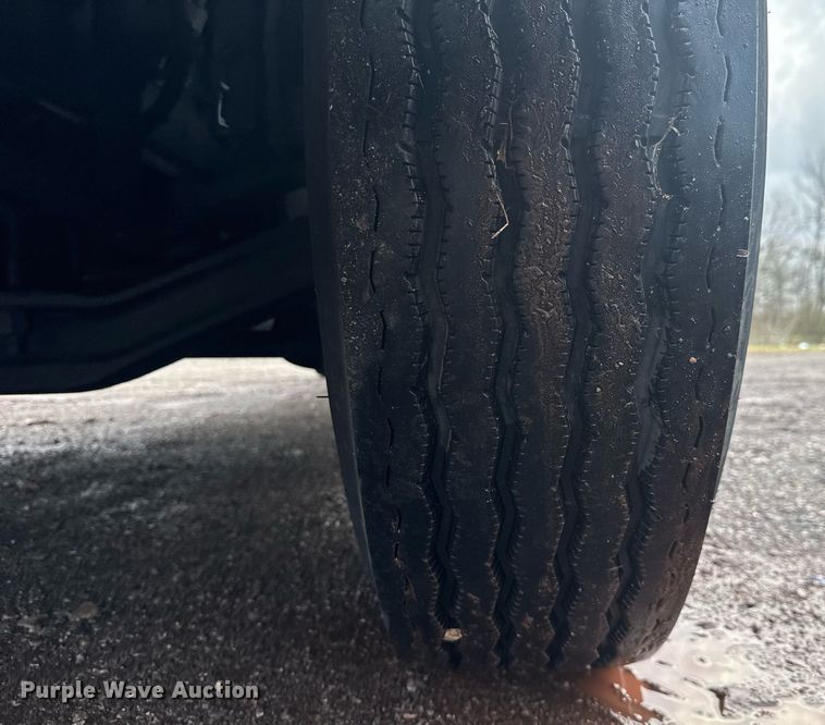 image for item EC3489 2014 Freightliner Business Class M2 box truck