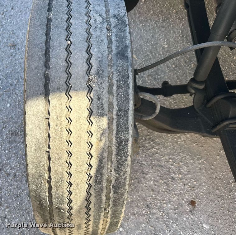 image for item EC3494 1990 International 4600 box truck