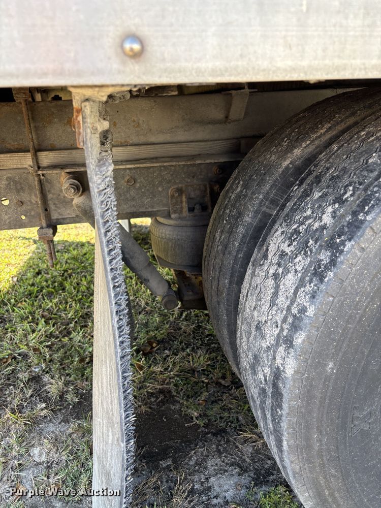 image for item EC3494 1990 International 4600 box truck