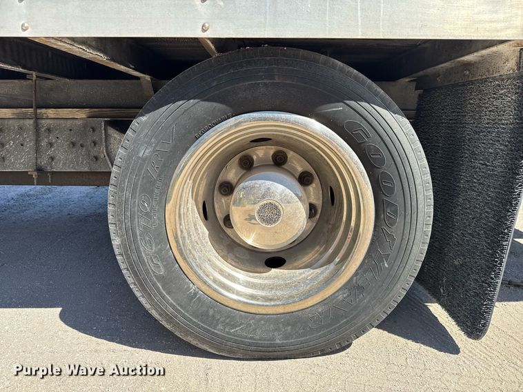 image for item EC3494 1990 International 4600 box truck