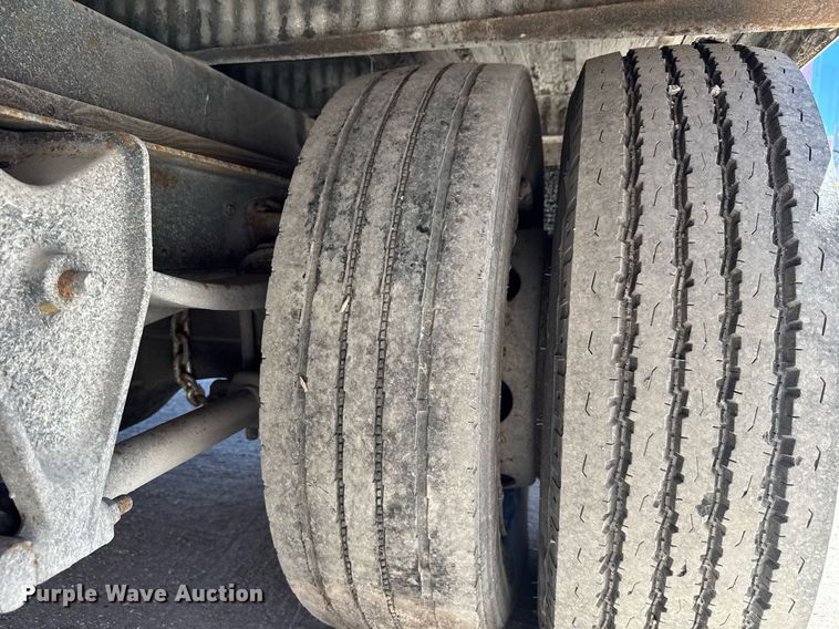 image for item EC3494 1990 International 4600 box truck