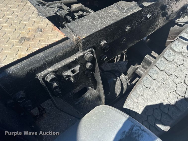 image for item EC3498 1986 Marmon semi truck