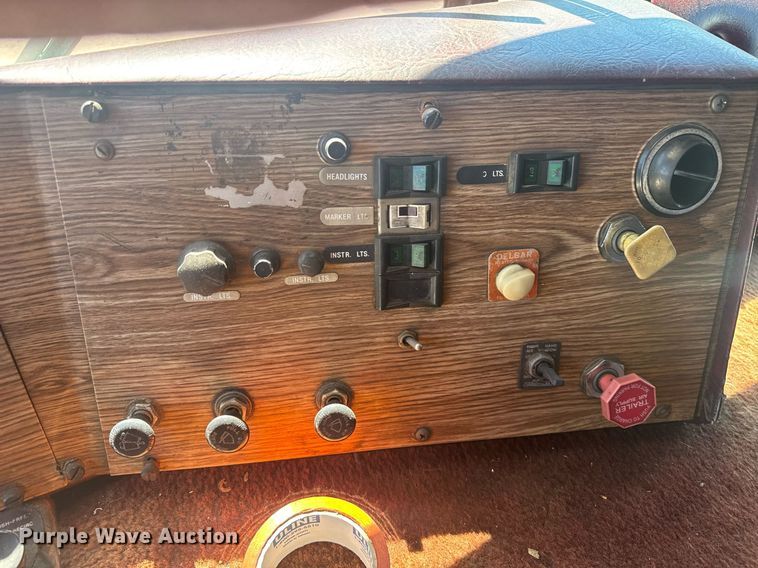 image for item EC3498 1986 Marmon semi truck