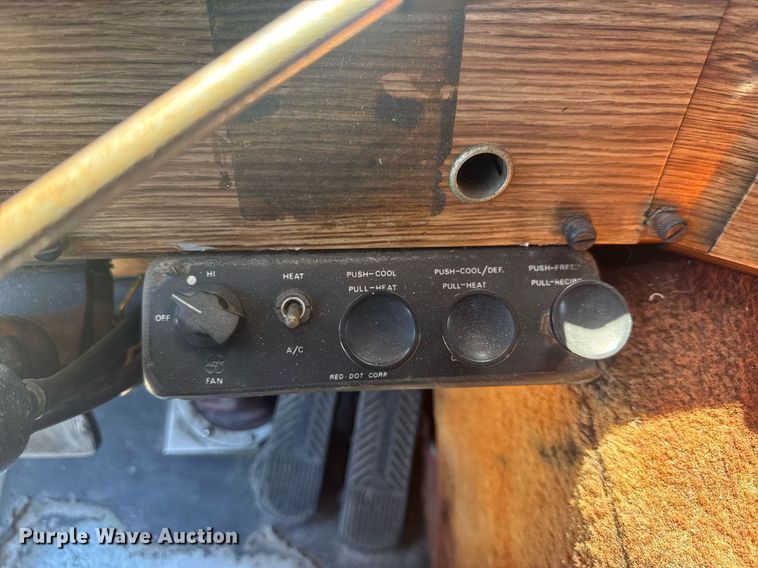 image for item EC3498 1986 Marmon semi truck