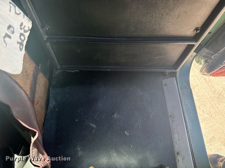 image for item EC3498 1986 Marmon semi truck