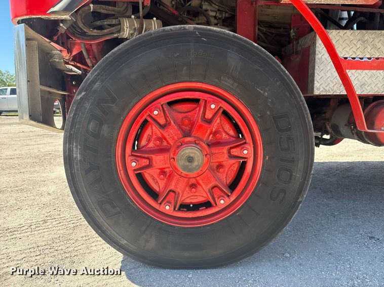 image for item EC3498 1986 Marmon semi truck