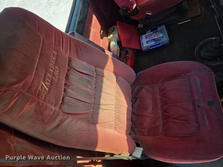 image for item EC3978 2002 Freightliner FLD120 truck cab and chassis