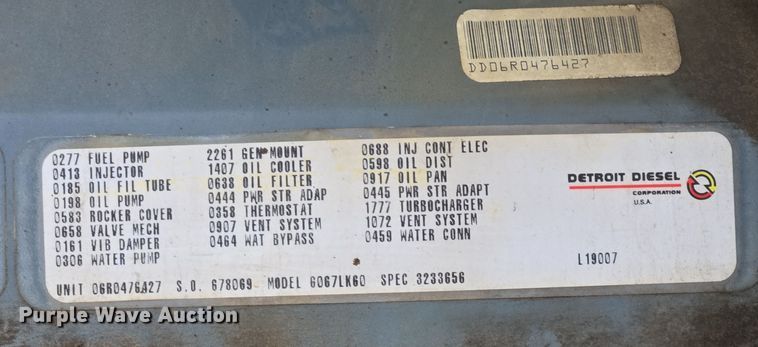 image for item EC4014 1999 Oshkosh H-2718B sweeper