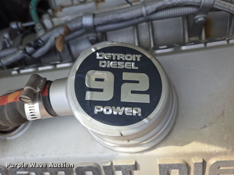 image for item EC4014 1999 Oshkosh H-2718B sweeper