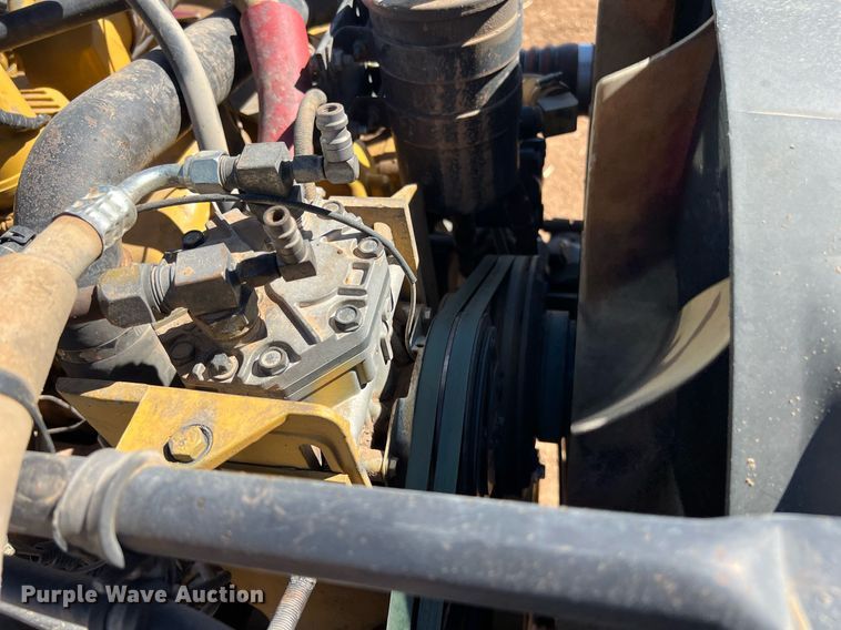 image for item ED2477 1993 Freightliner FLD120 semi truck