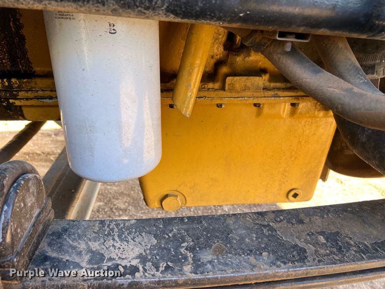 image for item ED2477 1993 Freightliner FLD120 semi truck