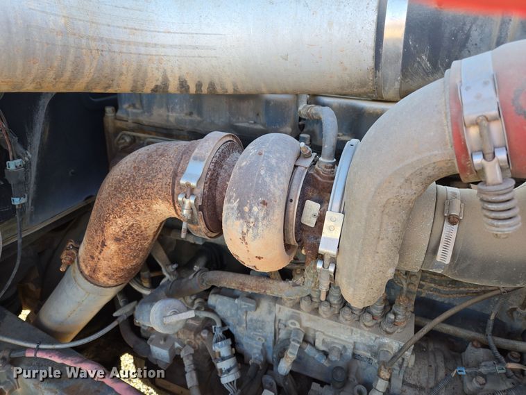 image for item ED2499 1997 Mack RD688S semi truck