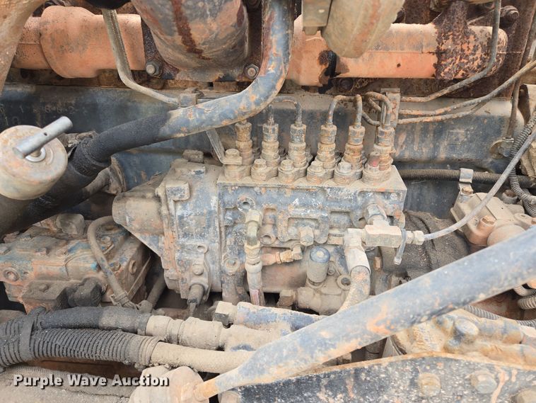 image for item ED2500 1997 Mack RD688S semi truck