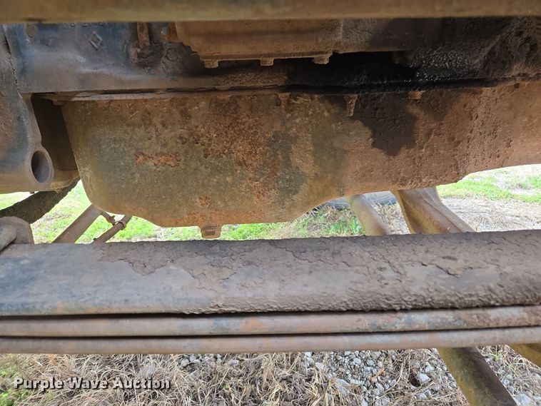 image for item ED2500 1997 Mack RD688S semi truck