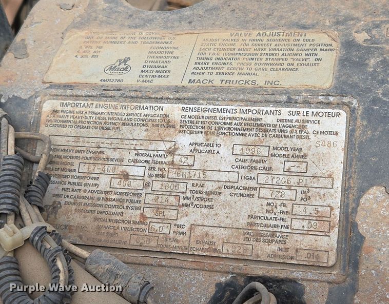 image for item ED2500 1997 Mack RD688S semi truck