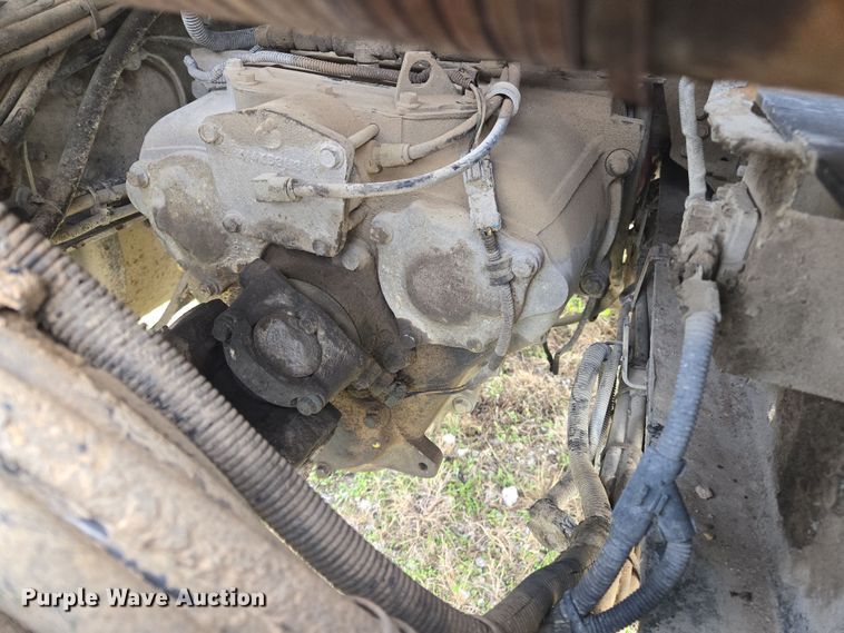 image for item ED2505 2008 Mack CHU613 semi truck