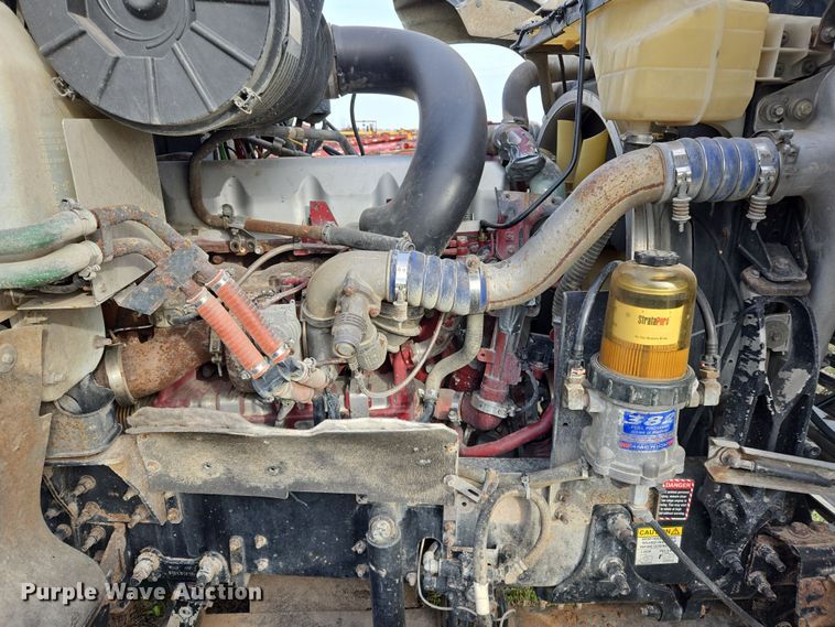 image for item ED2505 2008 Mack CHU613 semi truck