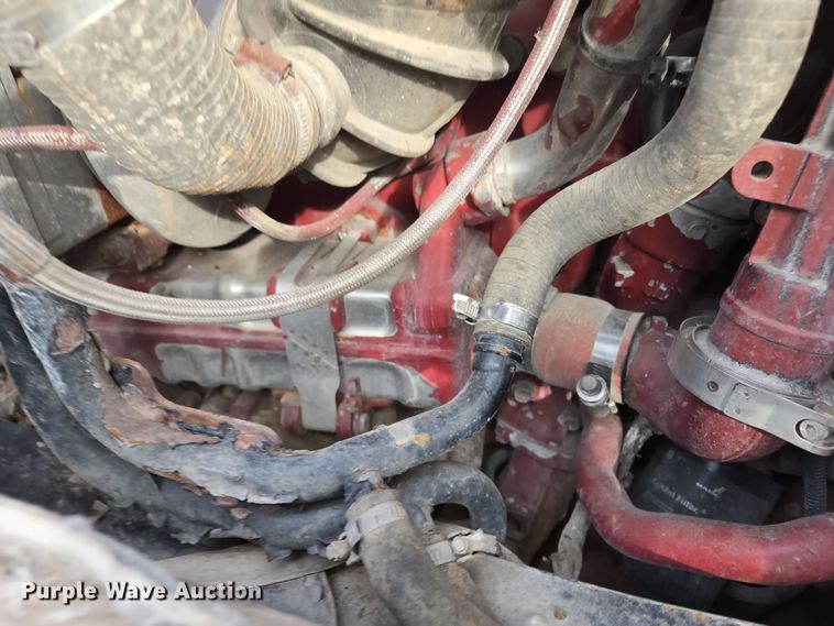 image for item ED2505 2008 Mack CHU613 semi truck