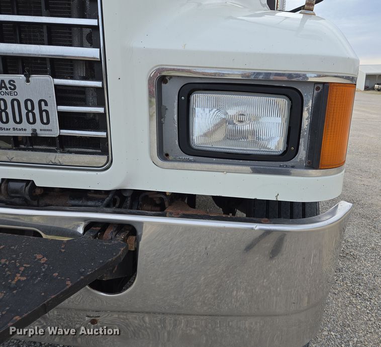 image for item ED2506 2008 Mack CHU613 semi truck