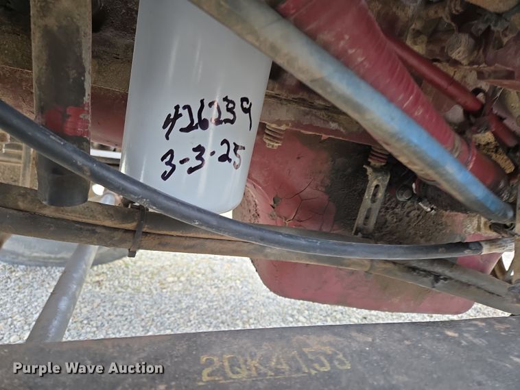 image for item ED2506 2008 Mack CHU613 semi truck