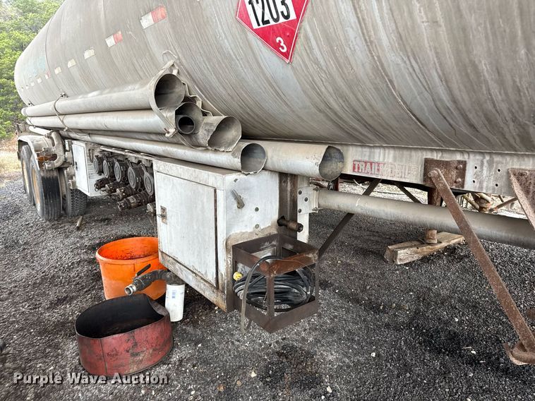 image for item ED5499 1974 Trailmobile F14S4CC1 tank trailer