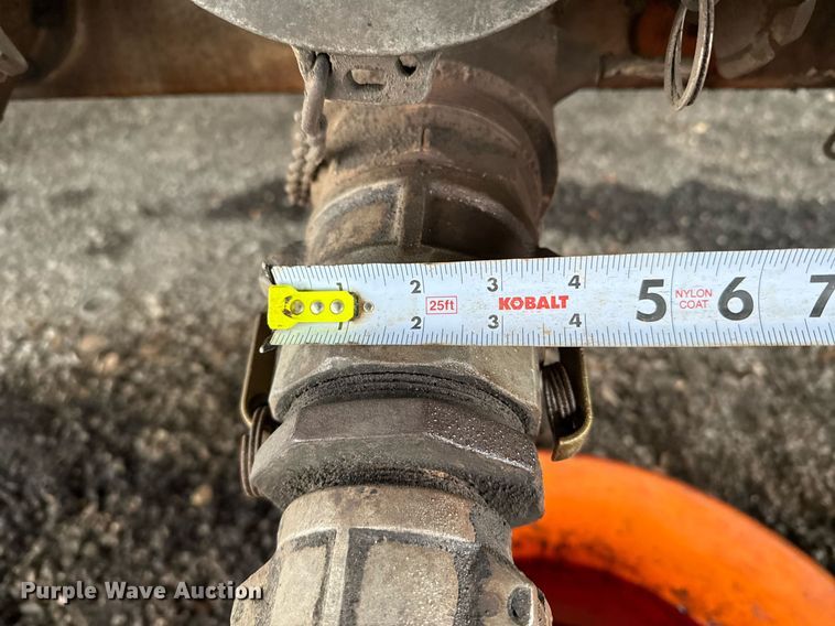 image for item ED5499 1974 Trailmobile F14S4CC1 tank trailer