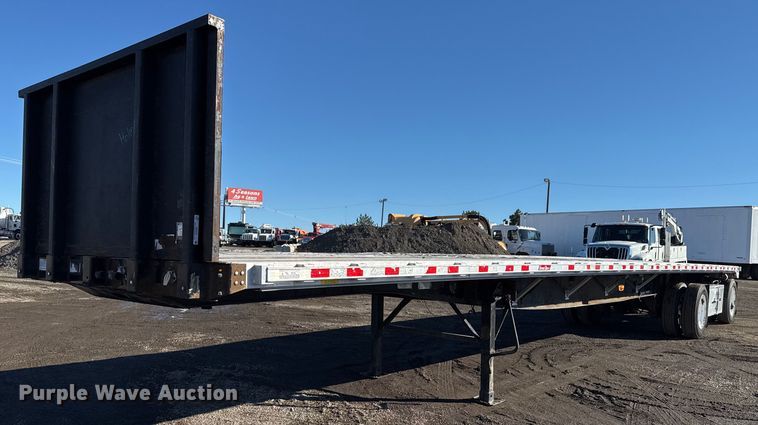 image for item EG2474 2014 Great Dane flatbed trailer